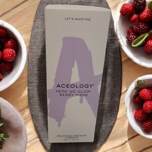 Aceology Here We Glow Berry Mask NEW 2.19 fl oz Fruit Extract 05/2026